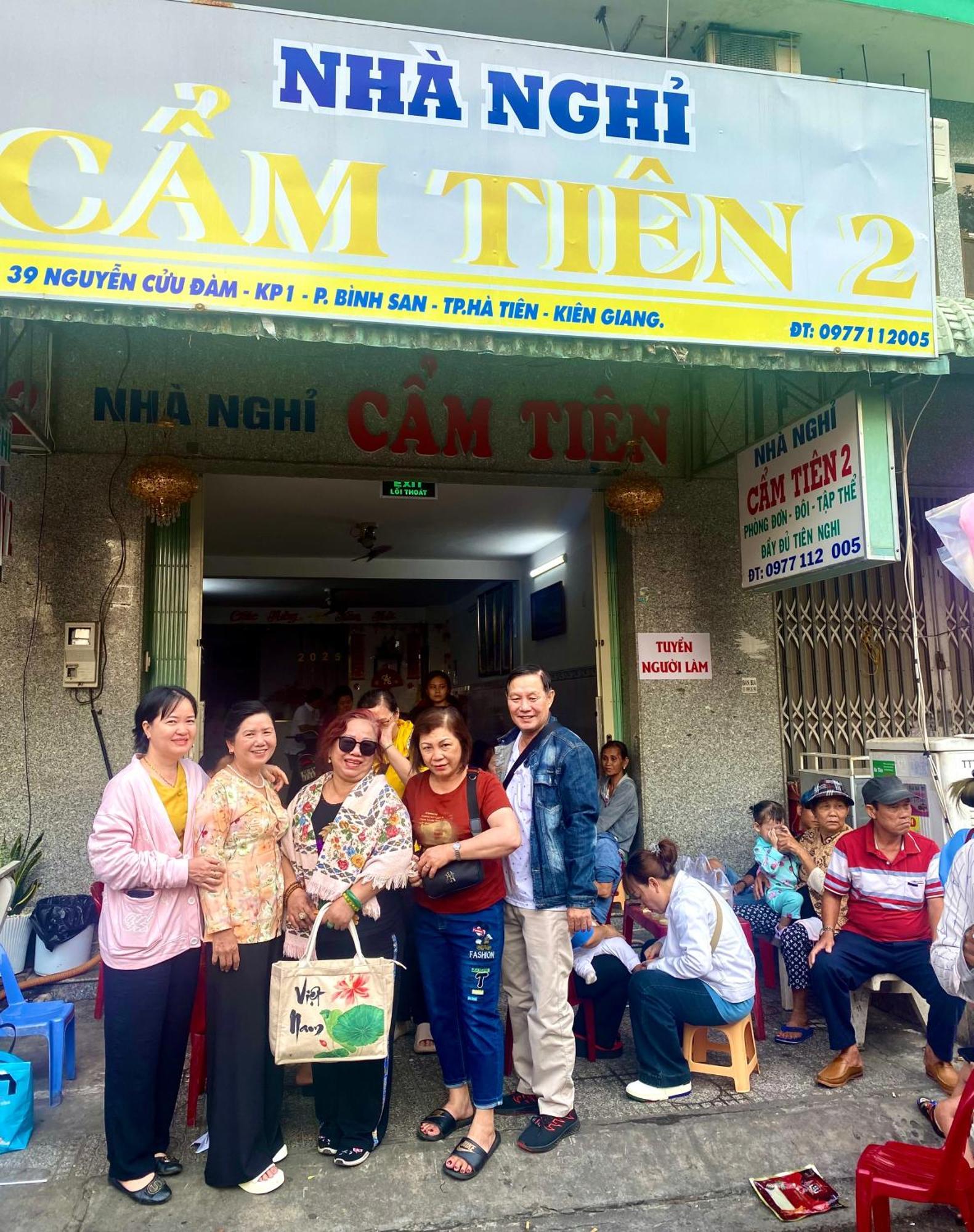 Nha Nghi Cam Tien 2 Hostel Hà Tiên Exterior photo